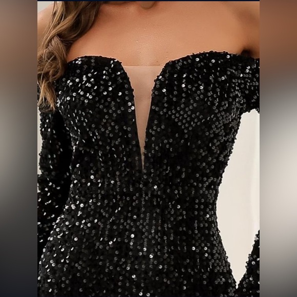 Miss ORD OFF The Shoulder Split Thigh Sequin Dress - Picture 6 of 11